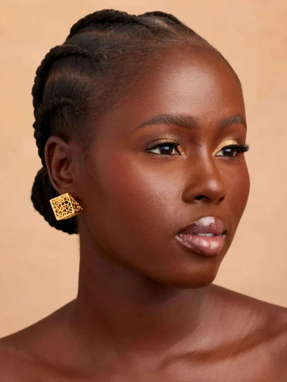 KHOI UBAH caged studs